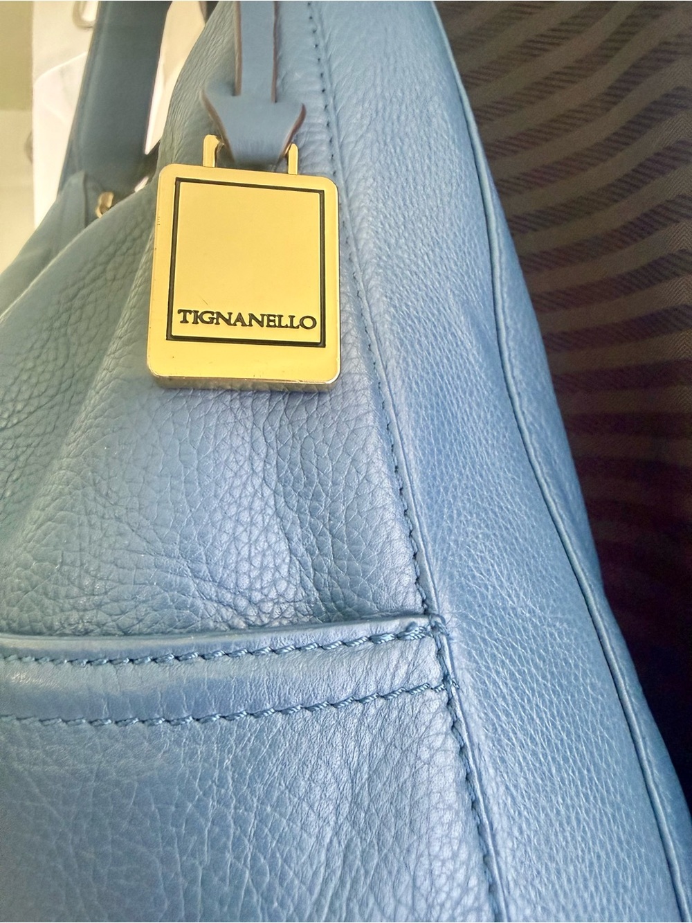 Tignanello Blue Leather Hobo Shoulder Bag Gold Hardware EUC - Picture 5 of 11